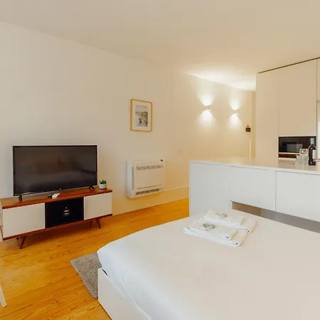 Apartment Historical Taipas By Vacationy